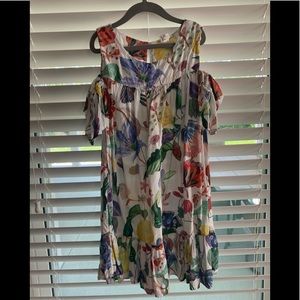 EUC Girls H&M floral cold-shoulder dress